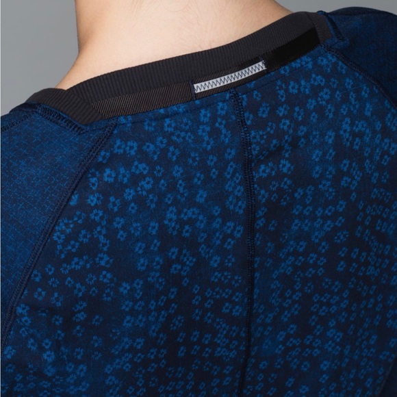 Lululemon H'Om Run Jacket, Blue/Black - Picture 6 of 8